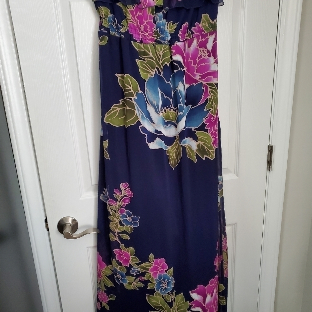 STRAPLESS Floral Maxi Dress with Cute Ruffle Top Detail - Picture 2 of 14